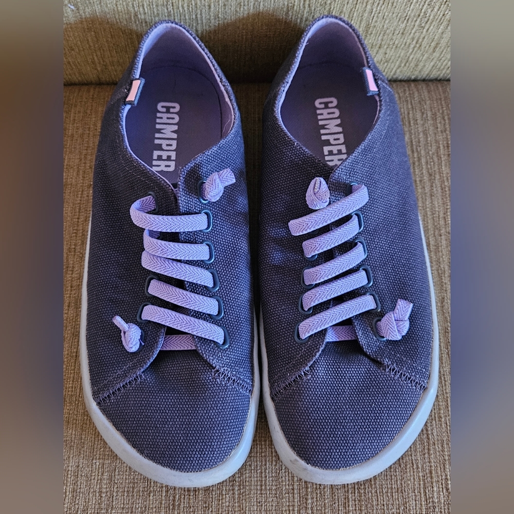 Camper purple canvas slip on sneakers, size 39 (8), EUC!